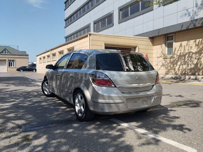 Opel Astra 2007, 241,900 km - 1.4 l - Bakı