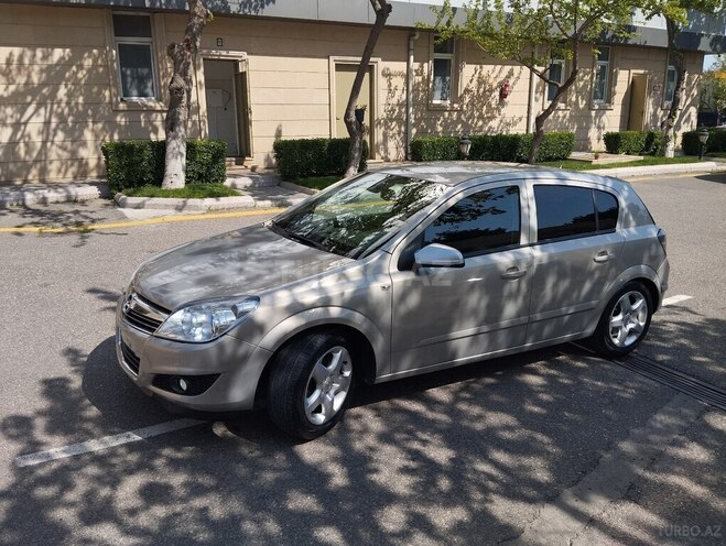 Opel Astra 2007, 241,900 km - 1.4 l - Bakı