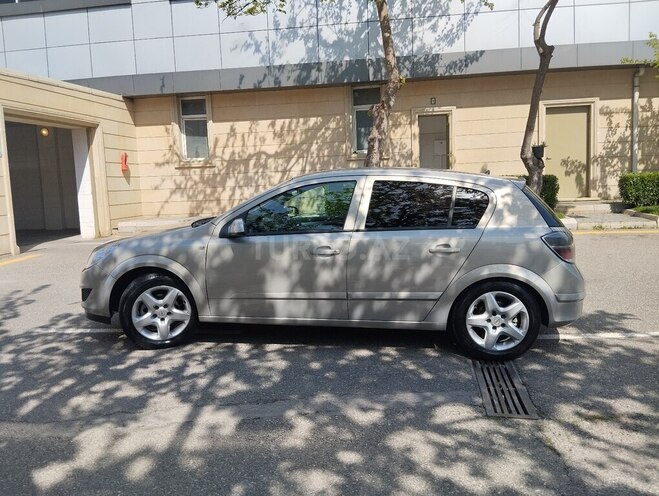 Opel Astra 2007, 241,900 km - 1.4 l - Bakı