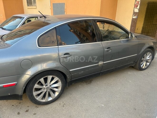 Volkswagen Passat 2003, 332,000 km - 1.8 l - Bakı