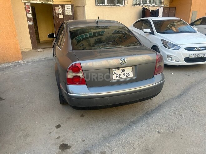 Volkswagen Passat 2003, 332,000 km - 1.8 l - Bakı