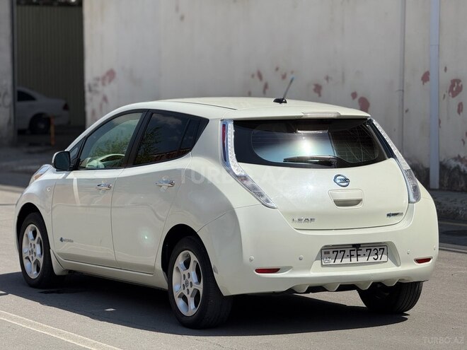 Nissan Leaf 2011, 150,000 km - 0.0 l - Gəncə