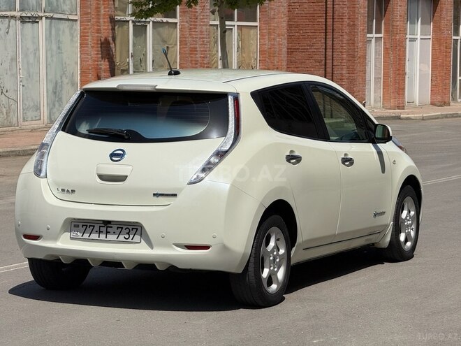 Nissan Leaf 2011, 150,000 km - 0.0 l - Gəncə