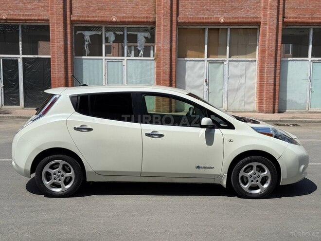 Nissan Leaf 2011, 150,000 km - 0.0 l - Gəncə