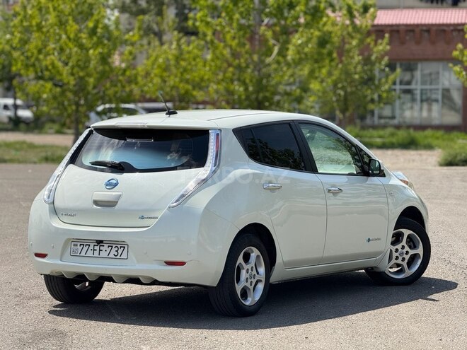 Nissan Leaf 2011, 150,000 km - 0.0 l - Gəncə