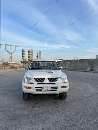 Mitsubishi L200 2004, 430,000 km - 2.5 l - Bakı