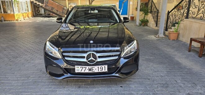 Mercedes C 300 2015, 140,000 km - 2.0 л - Bakı