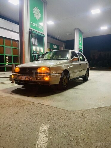 Volkswagen Golf 1996, 122,369 km - 2.0 l - Bakı