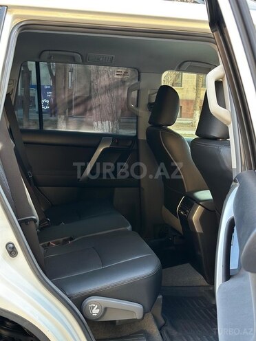 Toyota Land Cruiser Prado 2012, 118,000 km - 2.7 l - Bakı