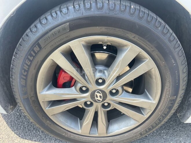 Hyundai Elantra 2017, 125,445 km - 2.0 л - Bakı