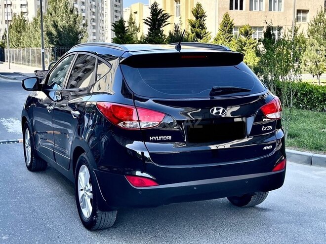 Hyundai ix35 2013, 121,000 km - 2.0 l - Bakı
