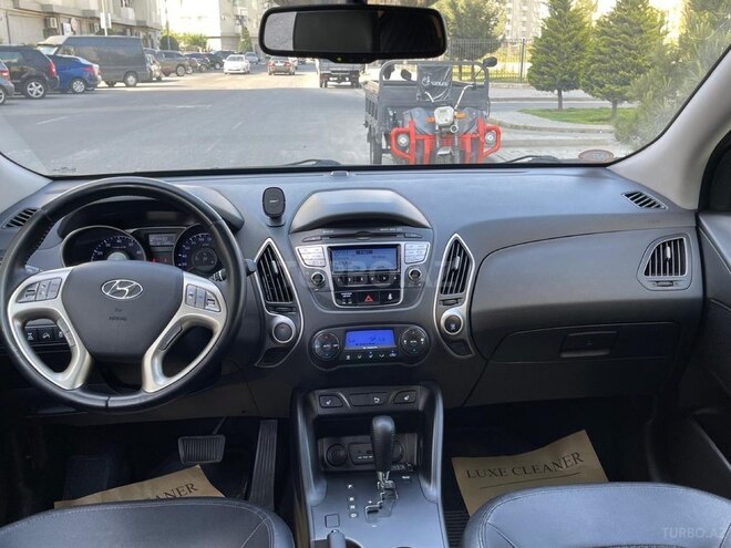 Hyundai ix35 2013, 121,000 km - 2.0 l - Bakı
