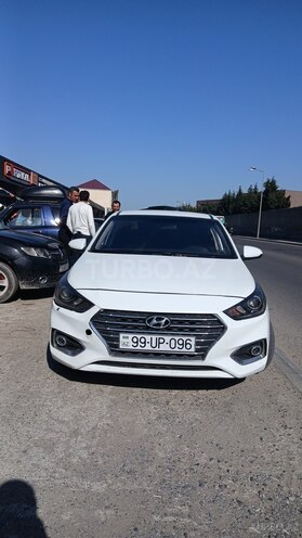 Hyundai Accent 2019, 117,373 km - 1.6 l - Bakı