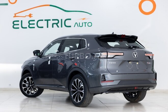 Changan CS 55 Plus 2025, 0 km - 1.5 l - Bakı