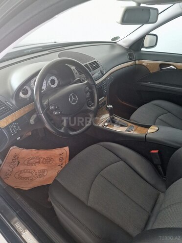 Mercedes E 200 2008, 205,758 km - 1.8 l - Bakı