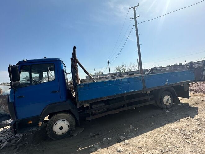 Mercedes Atego 814 1990, 978,647 km - 4.3 l - Bakı