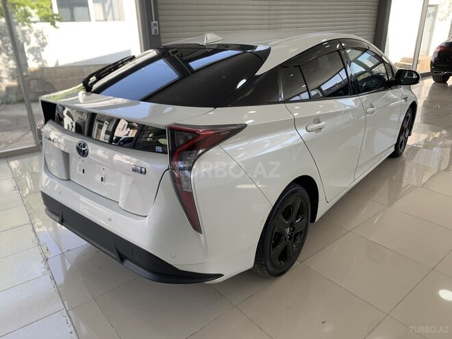 Toyota Prius 2016, 74,000 km - 1.8 l - Bakı