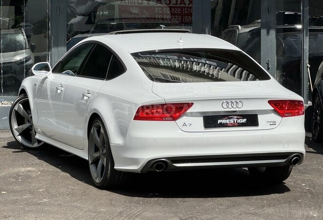 Audi A7 2013, 170,000 km - 3.0 l - Bakı