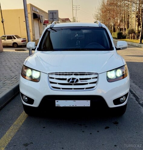 Hyundai Santa Fe 2010, 210,000 km - 2.0 л - Yevlax