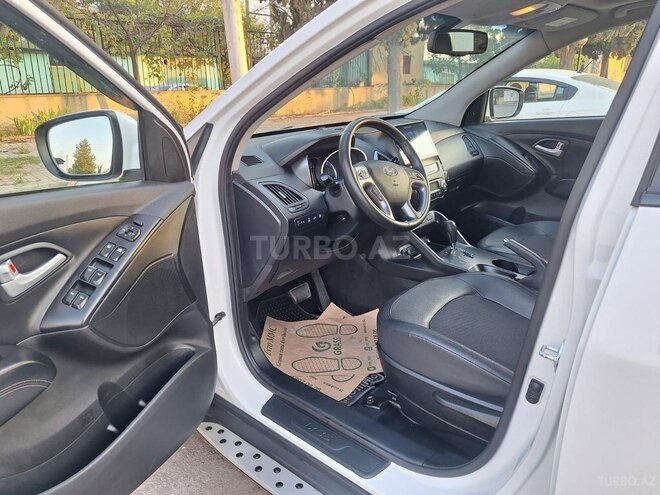 Hyundai ix35 2013, 207,325 km - 2.0 л - Bakı