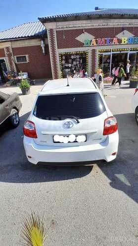 Toyota Auris 2010, 282,000 km - 1.6 l - Bakı