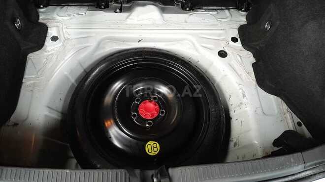 Toyota Auris 2010, 282,000 km - 1.6 l - Bakı