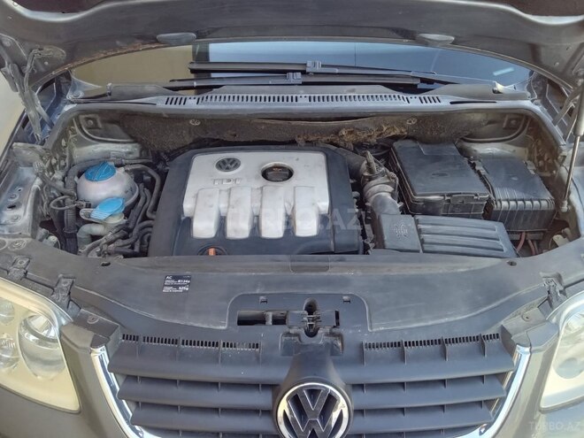 Volkswagen Touran 2005, 303,000 km - 1.9 l - Bakı