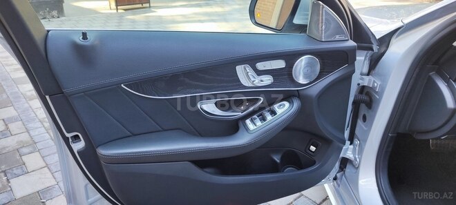 Mercedes C 300 2015, 221,000 km - 2.0 l - Bakı
