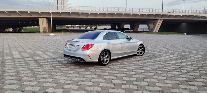 Mercedes C 300 2015, 221,000 km - 2.0 l - Bakı