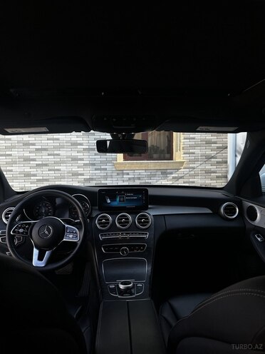 Mercedes C 300 2019, 62,400 km - 2.0 л - Bakı