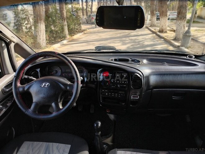 Hyundai H-1 2005, 365,456 km - 2.5 л - Sumqayıt