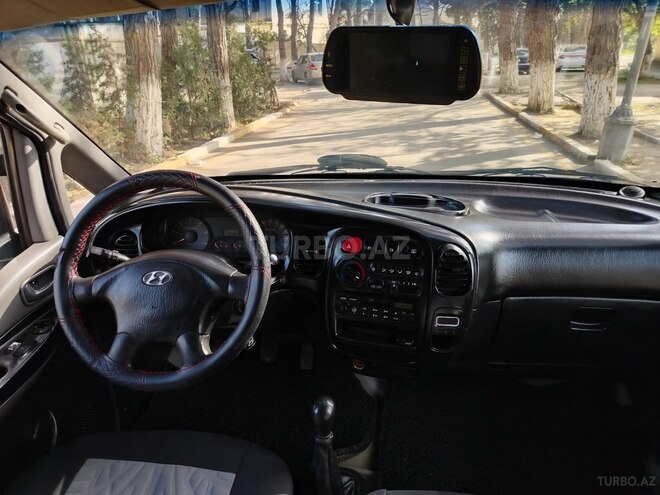 Hyundai H-1 2005, 365,456 km - 2.5 л - Sumqayıt