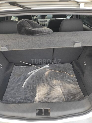 Opel Astra 2008, 150,000 km - 1.4 l - Şəki