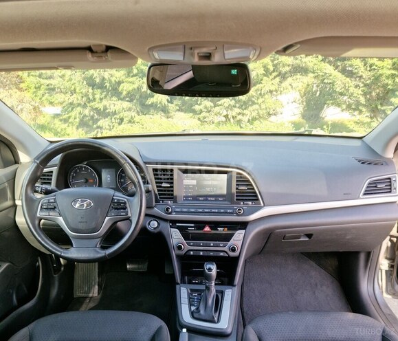 Hyundai Elantra 2017, 152,888 km - 2.0 л - Bakı