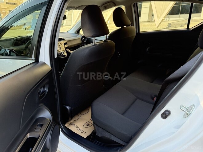 Toyota Aqua 2019, 28,112 km - 1.5 л - Bakı