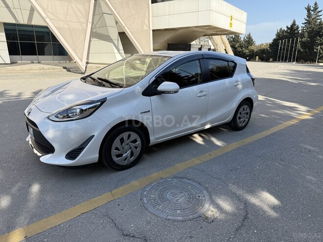 Toyota Aqua 2019, 28,112 km - 1.5 л - Bakı