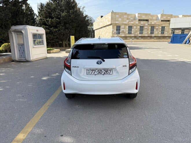 Toyota Aqua 2019, 28,112 km - 1.5 л - Bakı