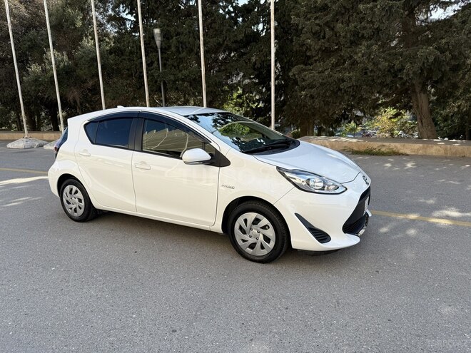 Toyota Aqua 2019, 28,112 km - 1.5 л - Bakı
