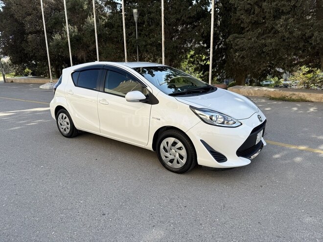 Toyota Aqua 2019, 28,112 km - 1.5 л - Bakı