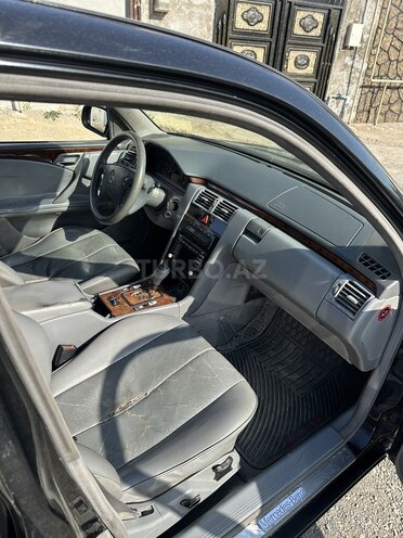 Mercedes E 220 d 1999, 508,750 km - 2.2 l - Bakı
