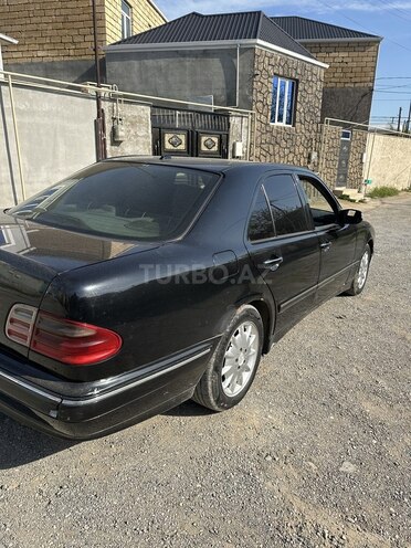 Mercedes E 220 d 1999, 508,750 km - 2.2 l - Bakı
