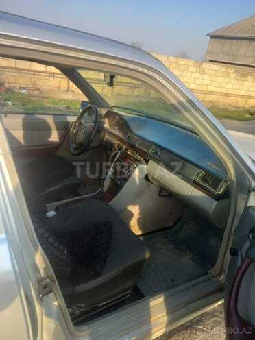 Mercedes C 200 d 1993, 250,000 km - 2.0 l - Neftçala