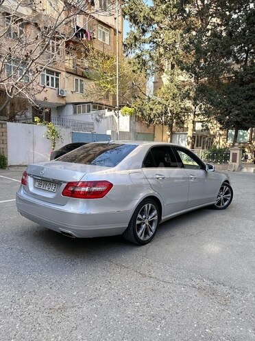 Mercedes E 220 d 2012, 268,000 km - 2.2 l - Bakı