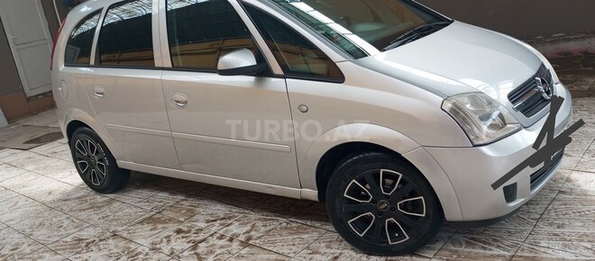 Opel Meriva 2005, 243,654 km - 1.4 l - Gəncə