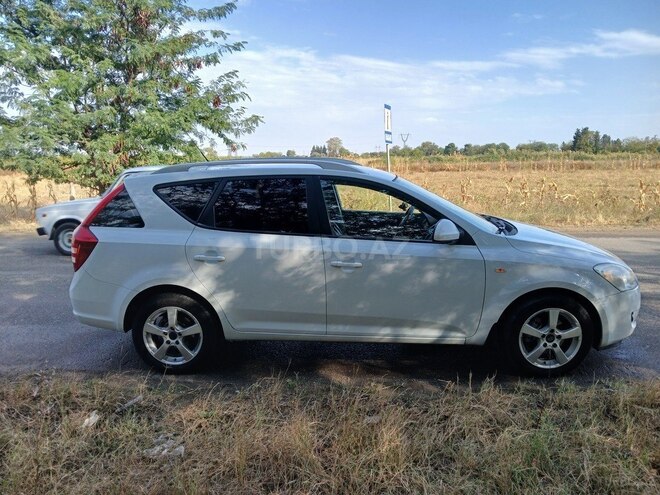 Kia Ceed 2008, 243,083 km - 1.6 л - Şəmkir