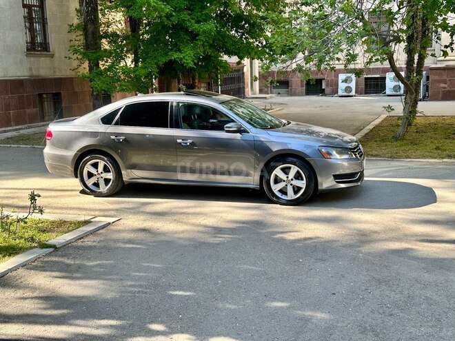 Volkswagen Passat 2013, 123,500 km - 2.5 л - Bakı