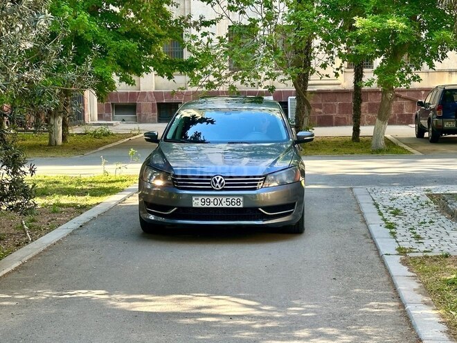 Volkswagen Passat 2013, 123,500 km - 2.5 л - Bakı