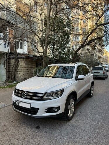 Volkswagen Tiguan 2011, 130,000 km - 2.0 l - Bakı