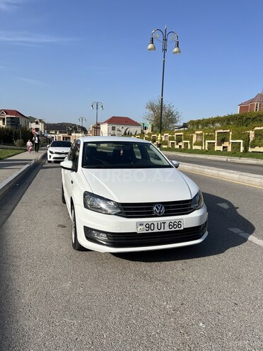 Volkswagen Polo 2019, 83,302 km - 1.6 l - Bakı