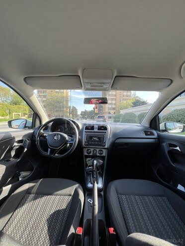 Volkswagen Polo 2019, 83,302 km - 1.6 l - Bakı